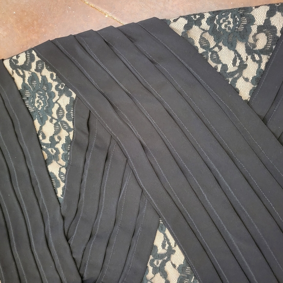 Adrianna Papell Black Pleated Halter Bodycon Dress - Picture 2 of 6